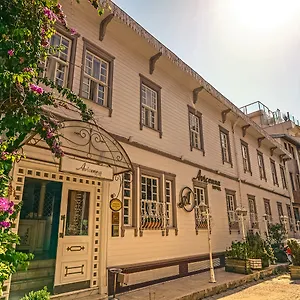 avicenna-hotel.istanbul-turkeyhotels.com/