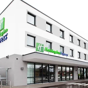 holiday-inn-express-munich-olympiapark.com-bavaria.com/