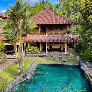  Bed & Breakfast Runa House Of Design Indonesia